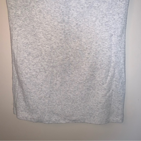 Anthropologie Gray Lace V-Neck Short Sleeve T-Shirt S - Picture 7 of 9